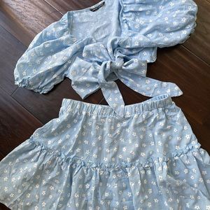 Tie Front Schiffy Top and Frill Trim Skirt Set (L)